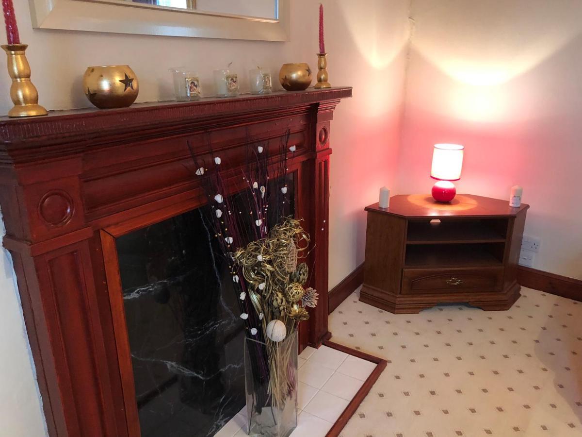 Executive Serviced Apartments 2 Forfar Εξωτερικό φωτογραφία