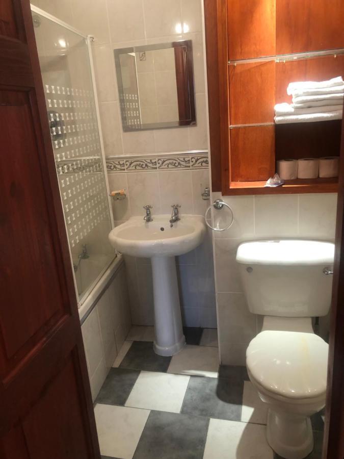 Executive Serviced Apartments 2 Forfar Εξωτερικό φωτογραφία