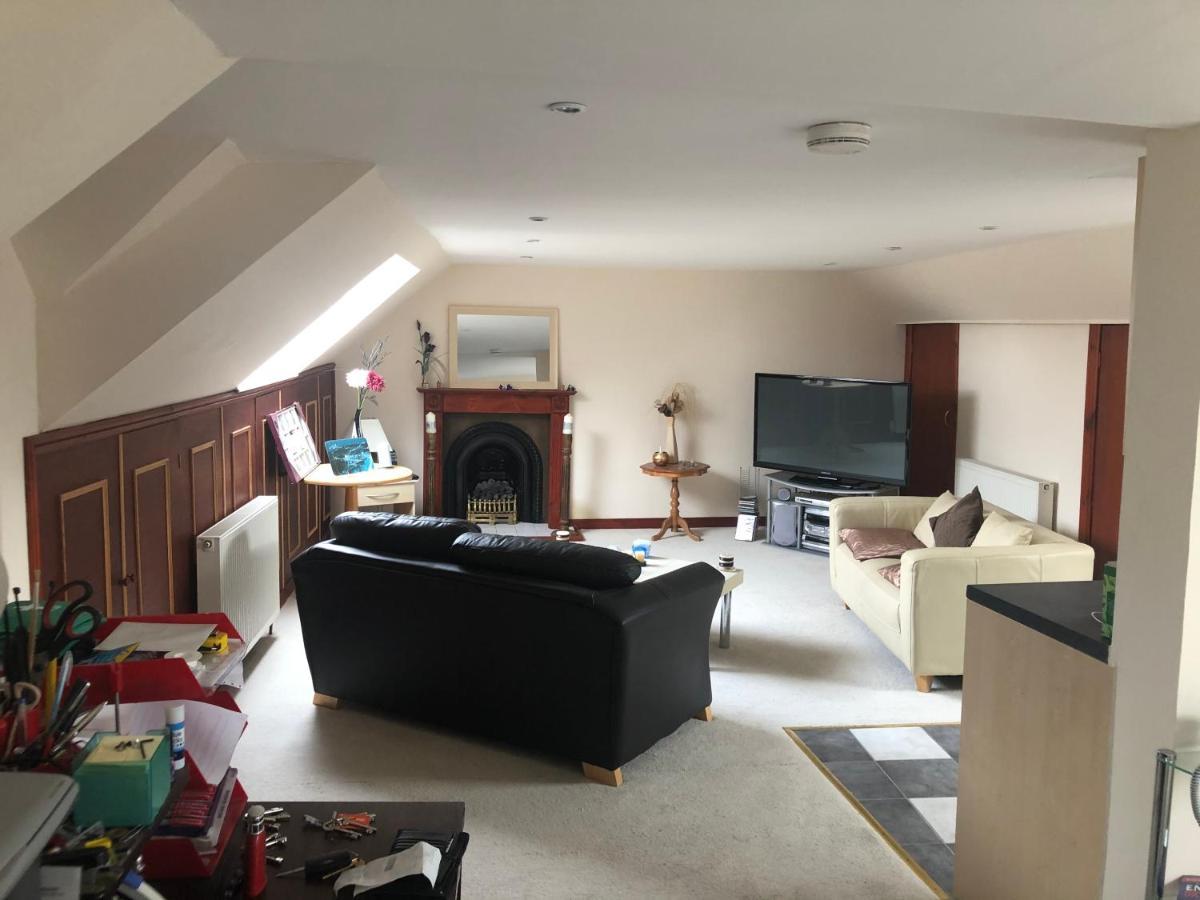 Executive Serviced Apartments 2 Forfar Εξωτερικό φωτογραφία