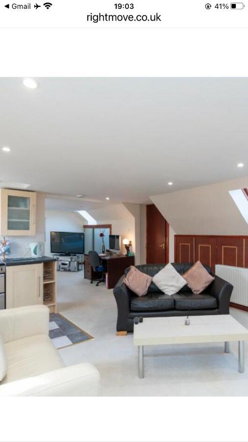 Executive Serviced Apartments 2 Forfar Εξωτερικό φωτογραφία