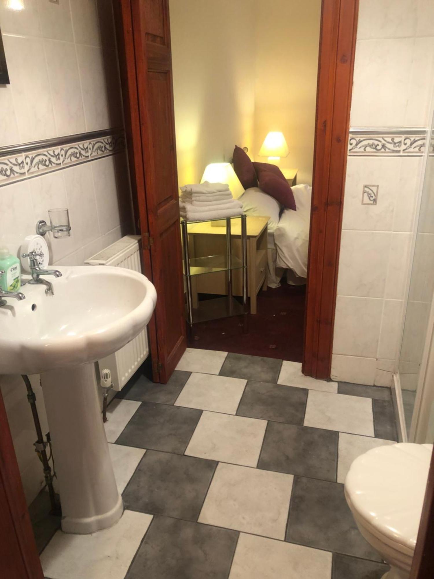 Executive Serviced Apartments 2 Forfar Εξωτερικό φωτογραφία